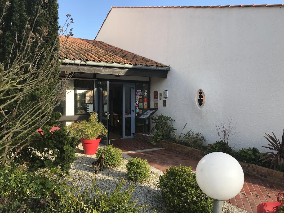 Hotel-restaurant La Belle Poule - Contact 3* Rochefort (Charente-Maritime)